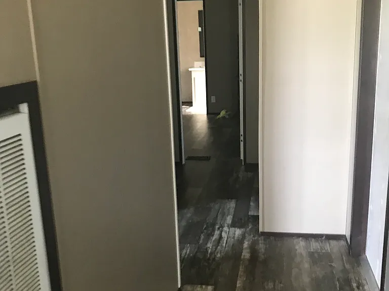 402 Samantha St — Photo 8