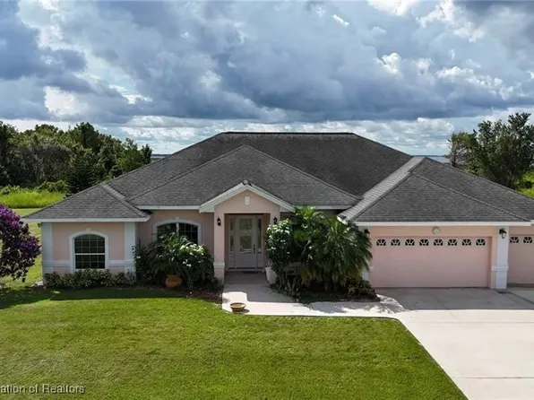 1101 Lakeside Way, Sebring, FL 33876