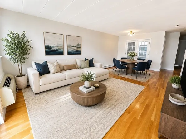 345 Harvard St APT 3B, Cambridge, MA 02138