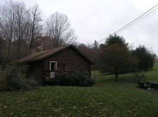 54 Nichols Rd, Weare, NH 03281