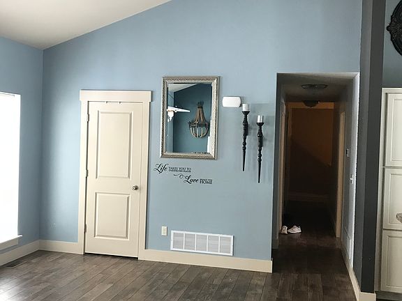 Front Entryway