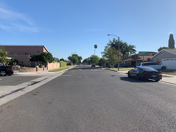 5th image of 1528 E Cyrene Dr