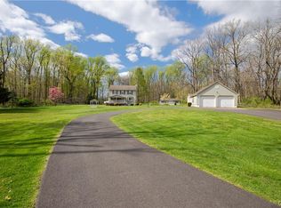 95 E Zion Hill Rd, Quakertown, PA 18951