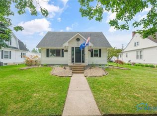 115 Bond St, Pemberville, OH