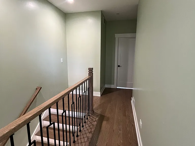 2651 W Maypole Ave — Photo 8