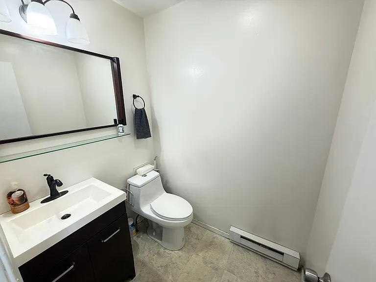 1140 Country Place Dr — Photo 4