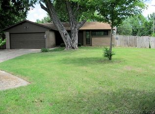 16414 E 1st Ct, Tulsa, OK 74108