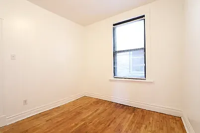 1116 W Polk St #3 — Photo 16