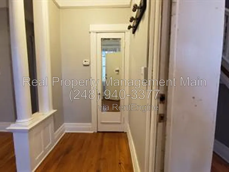 644 E Ferry St #2E — Photo 23