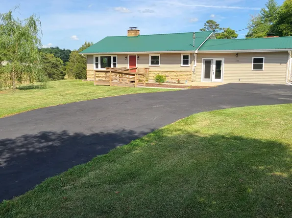 1552 Silver Grove Rd, Bluff City, TN 37618