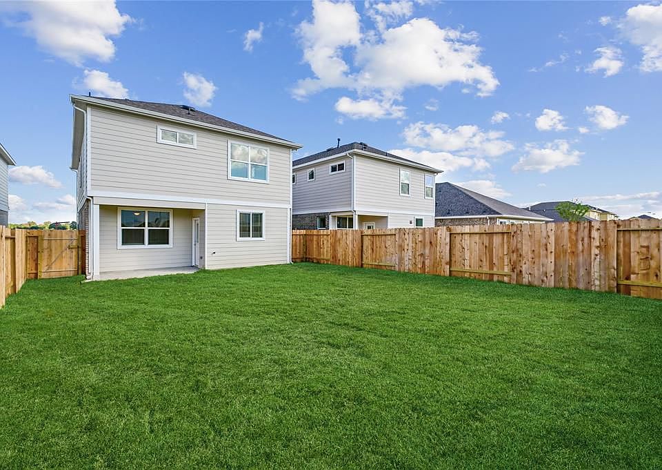 2nd image of 5103 Ricochet Ln