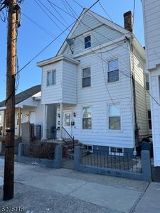 89 E 17Th St, Paterson, NJ, 07524