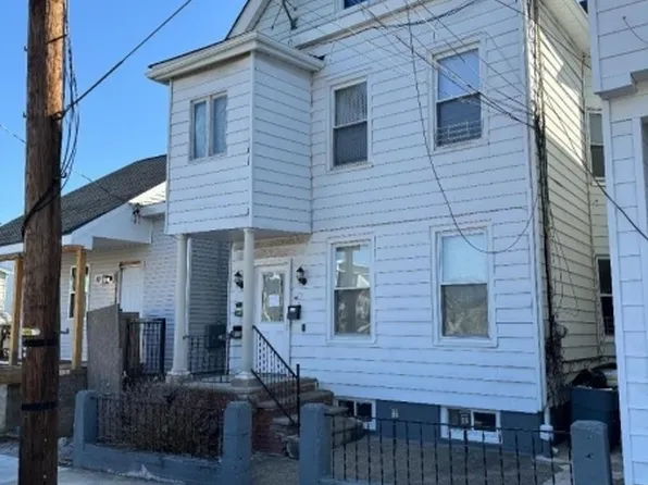 89 E 17Th St, Paterson City, NJ 07524