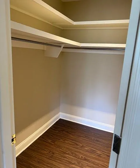 1130 S Mason Rd — Photo 13