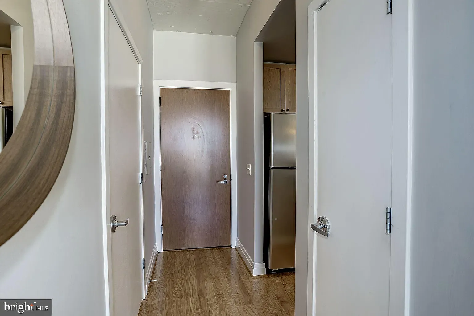 1 bed, 669 sqft, $3,000 — Photo 3