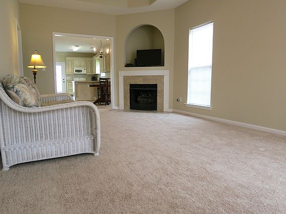 3rd image of 9754 Moonlight Dr