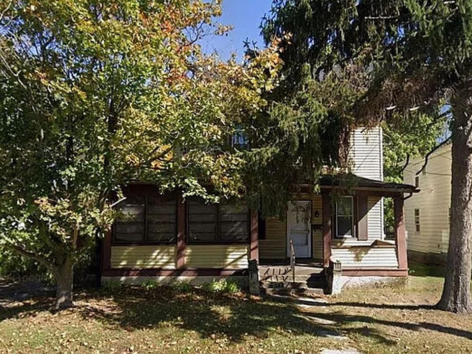 1st image of 8 Delsea Dr S