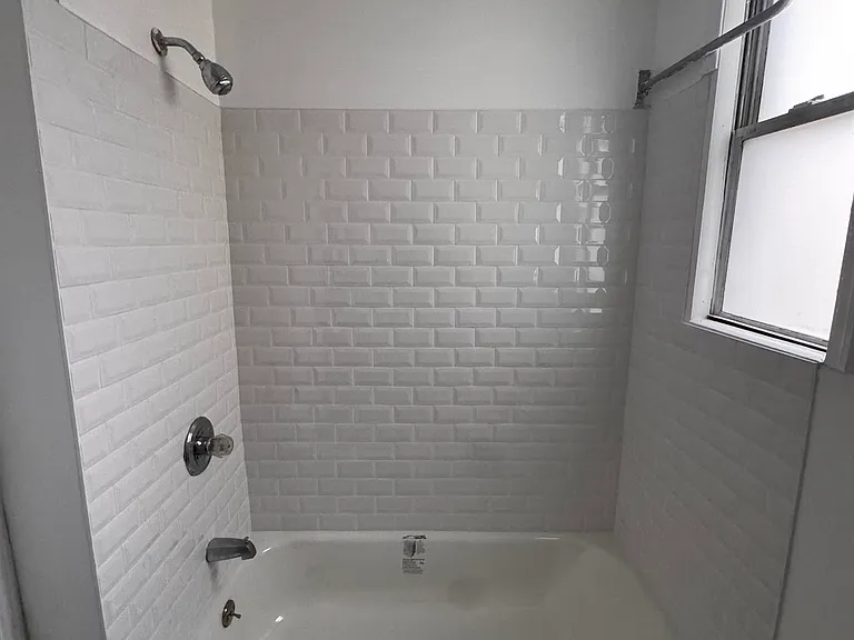 4702 Cottage Ave — Photo 6