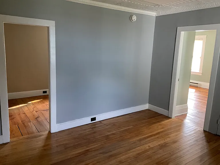 Center room