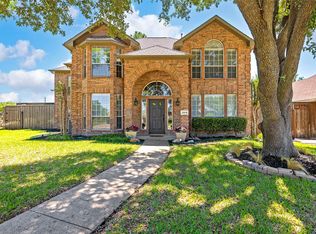 2414 Lawton Ln, Rowlett, TX 75089