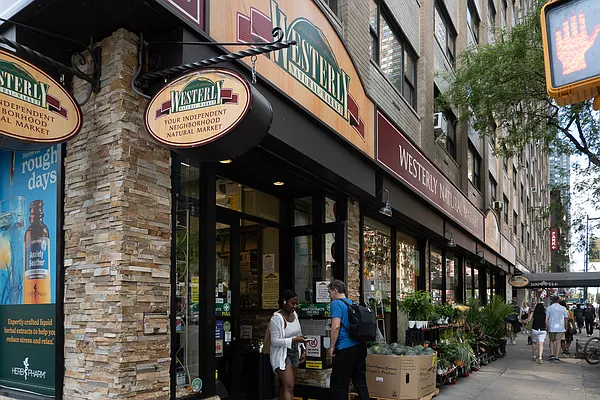 Rented by Corcoran | media 25