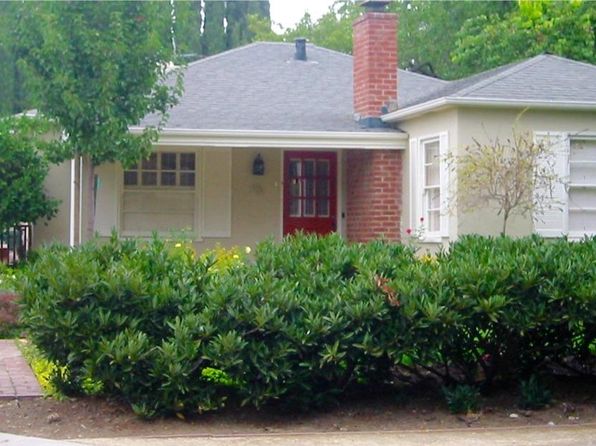 306 University Dr