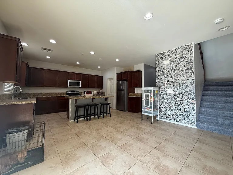 4957 Harold St — Photo 14