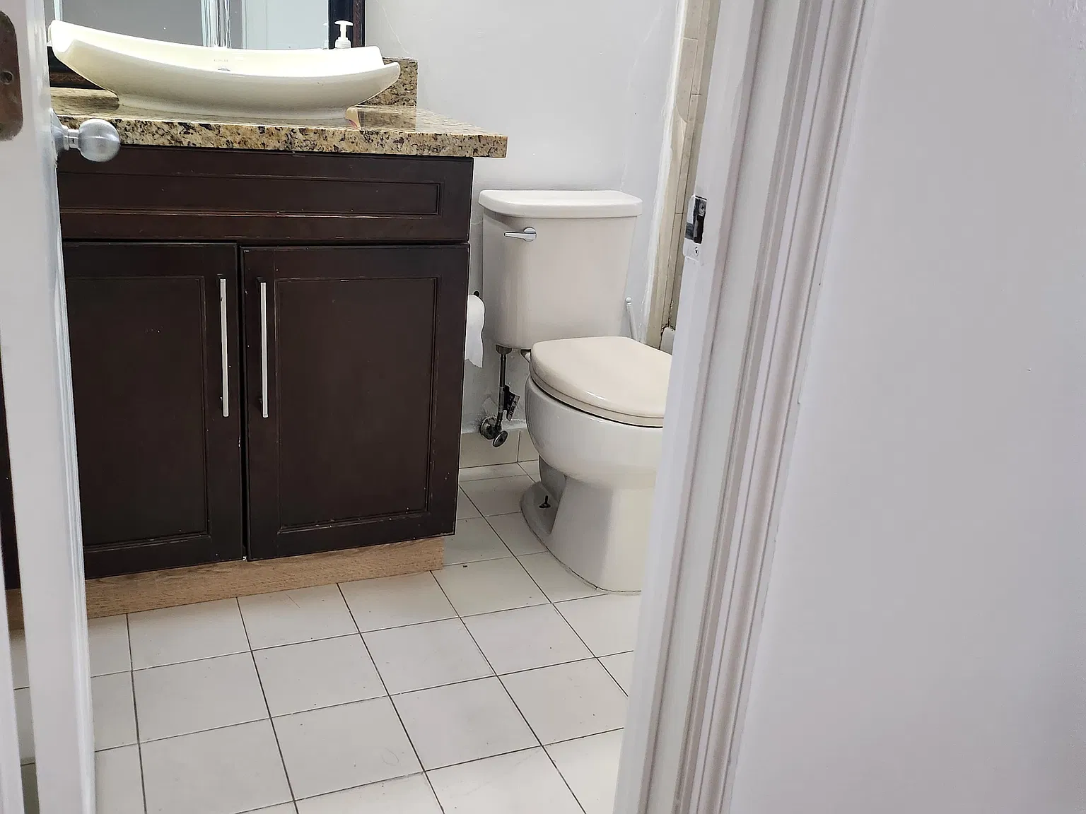 2 bed, 960 sqft, $2,000 — Photo 3