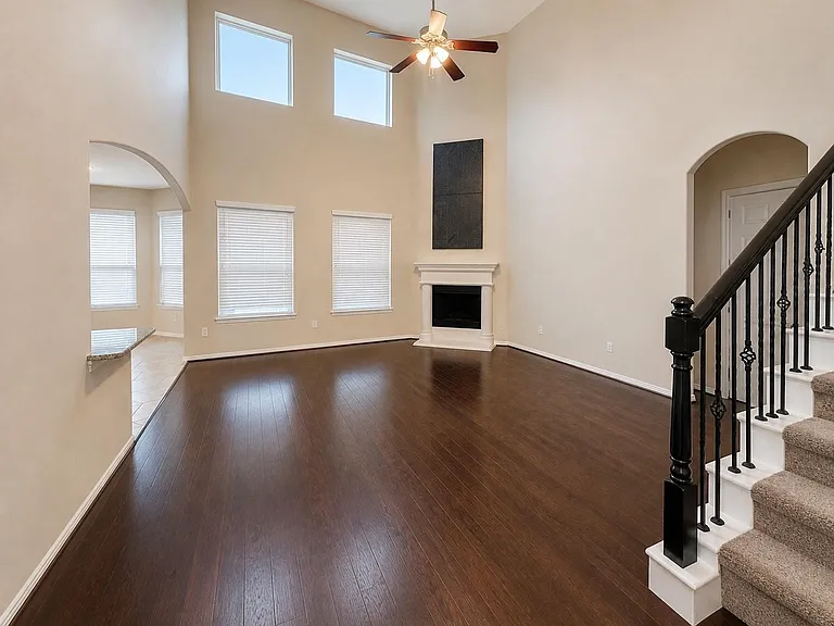 13935 Carncross Ct — Photo 33