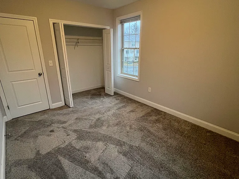50 Sheffield Dr #206 — Photo 8