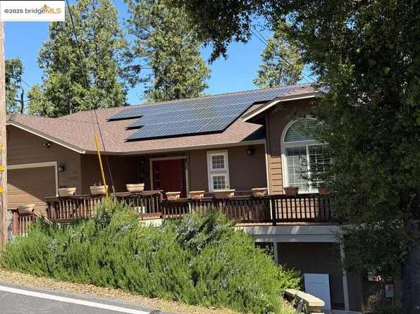 19620 Golden Rock Cir, Groveland, CA 95321