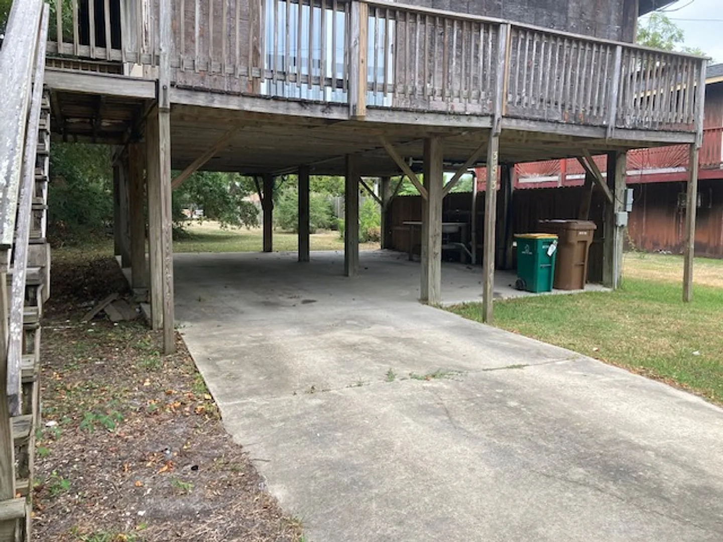 2 bedroom 1 bath home available in Pass Christian — Photo 4