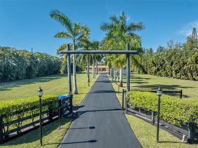 5161 Thoroughbred Lane, Southwest Ranches, FL, 33330