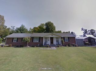314 E Main St, Cloverport, KY 40111
