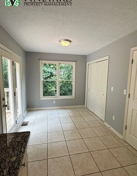 900 Clearbrook Crse SW — Photo 12