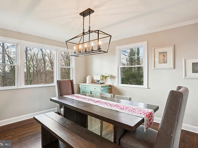 7832 Fulbright Ct — Photo 12