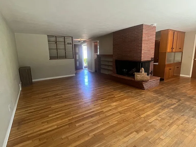 980 Sherwood Pl — Photo 13