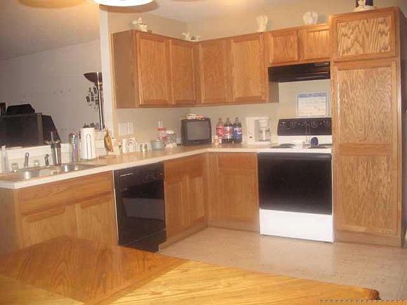 3rd image of 1329 Valley Forge Dr