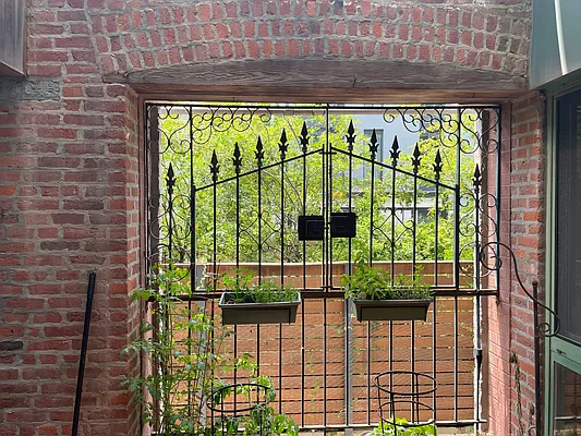 Rented by Douglas Elliman | media 17