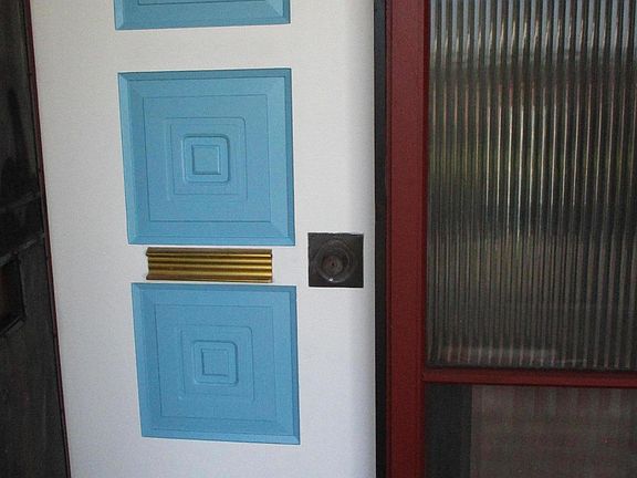 3rd image of 1158 W 10th St