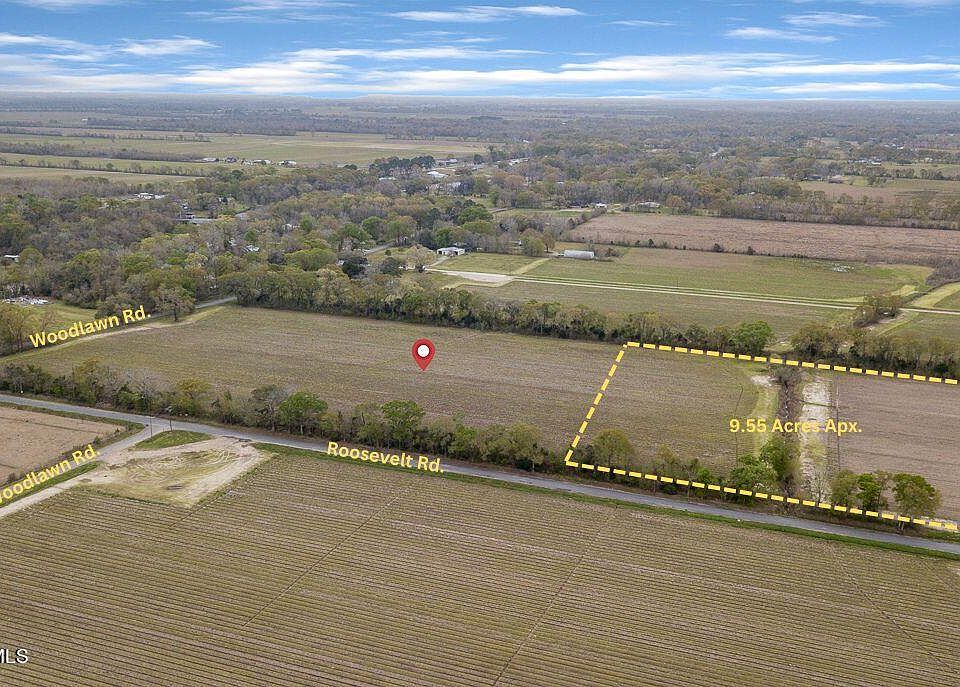2nd image of Woodlawn & Roosevelt Rd
