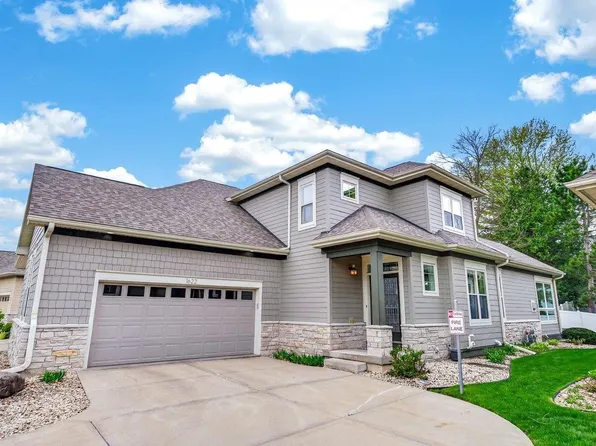 1622 Pond View Court, Middleton, WI 53562