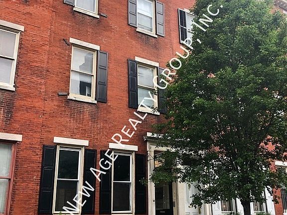 2nd image of 1308 Pine St APT 2R