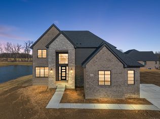 14123 Quail View Dr, Washington, MI 48094