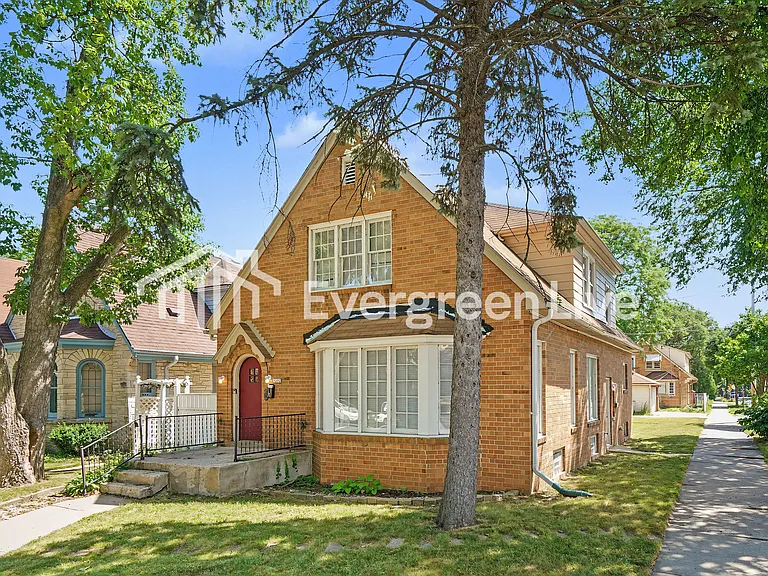3202 N 53rd St #1 — Photo 1