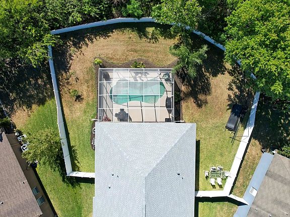 5th image of 4334R Beaumaris Dr