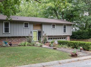 3500 N Whippoorwill Ct, Fayetteville, AR 72701