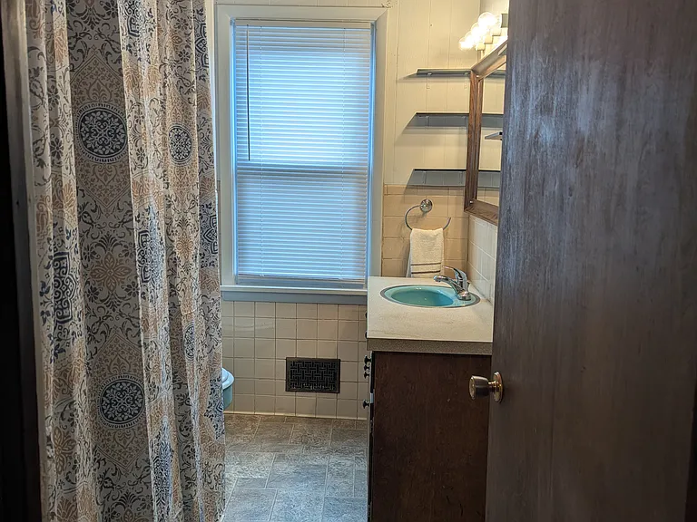 2205 Highland Ave — Photo 10