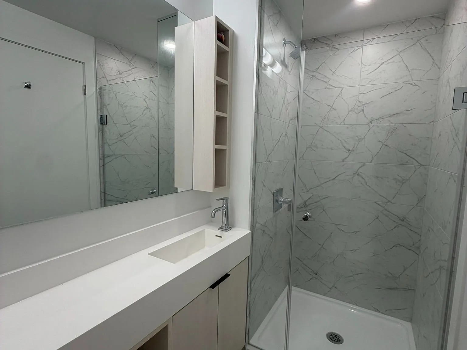 2 bed, $2,850 — Photo 4
