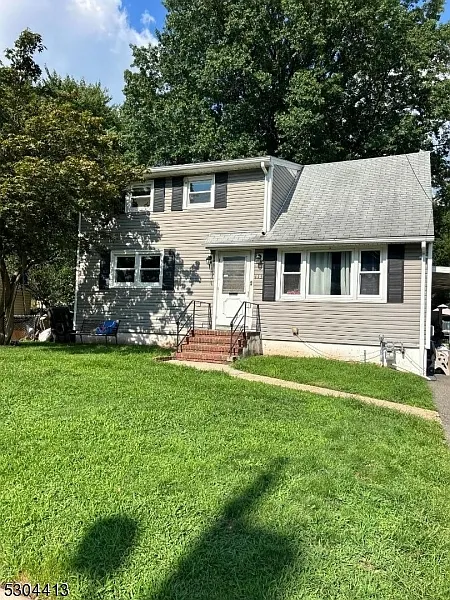 113 Vine St photo 1